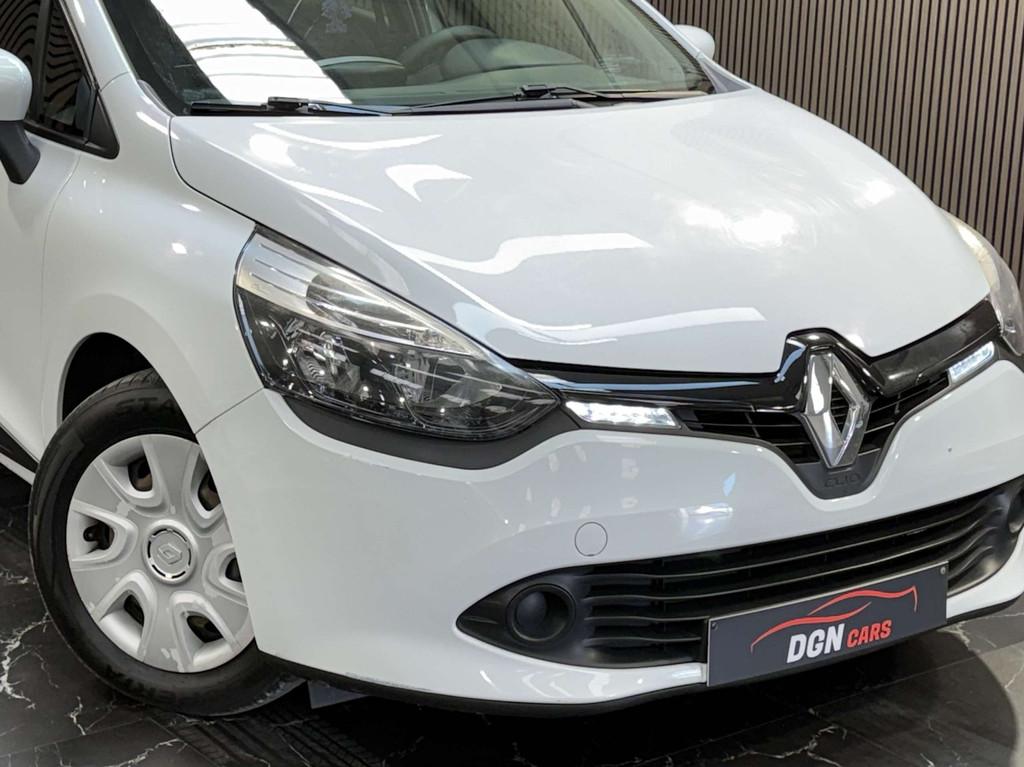 Renault Clio Clio 1.2i Collection (bj 2013), Euro 5, Stof, 4 cilinders, Sound system