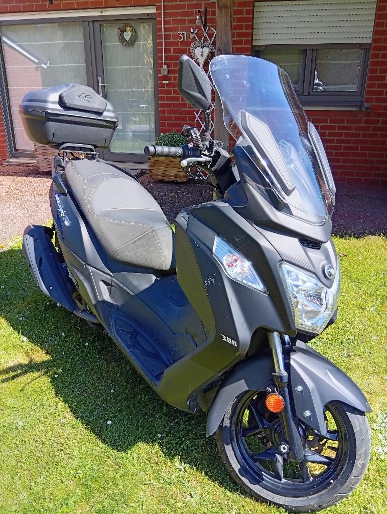 SYM JOYMAX Z 300  cc noir 2022. 3200 euros, Motoren, Ophalen