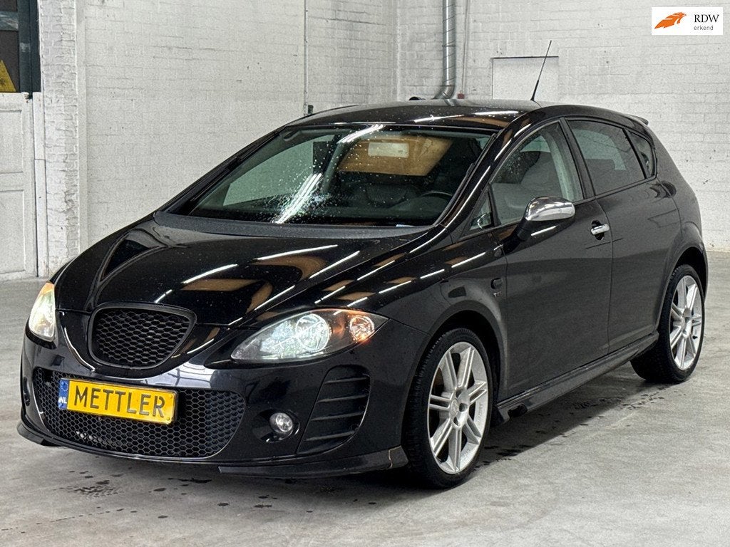 SEAT Leon 1.8 TFSI Businessline High | Trekhaak | Cruise con, Autos, Cuir, Achat, 1295 kg, Entreprise