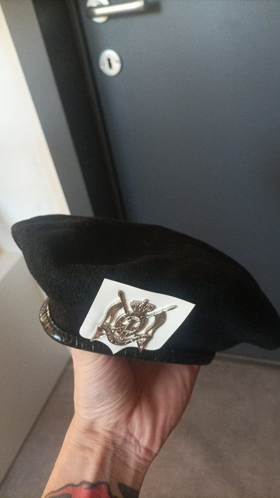 Béret militaire belge abl 1976, Ophalen