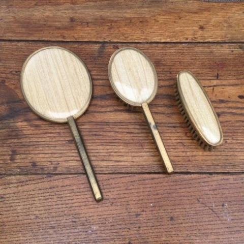 Vintage set spiegel met 2 borstels, Antiek en Kunst, Ophalen of Verzenden