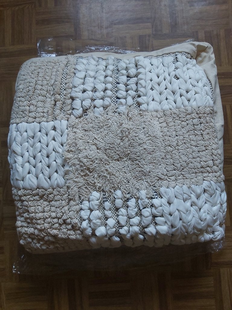 Coussin de décoration, Maison & Meubles, Neuf, Coussin décoratif, Enlèvement ou Envoi, Beige