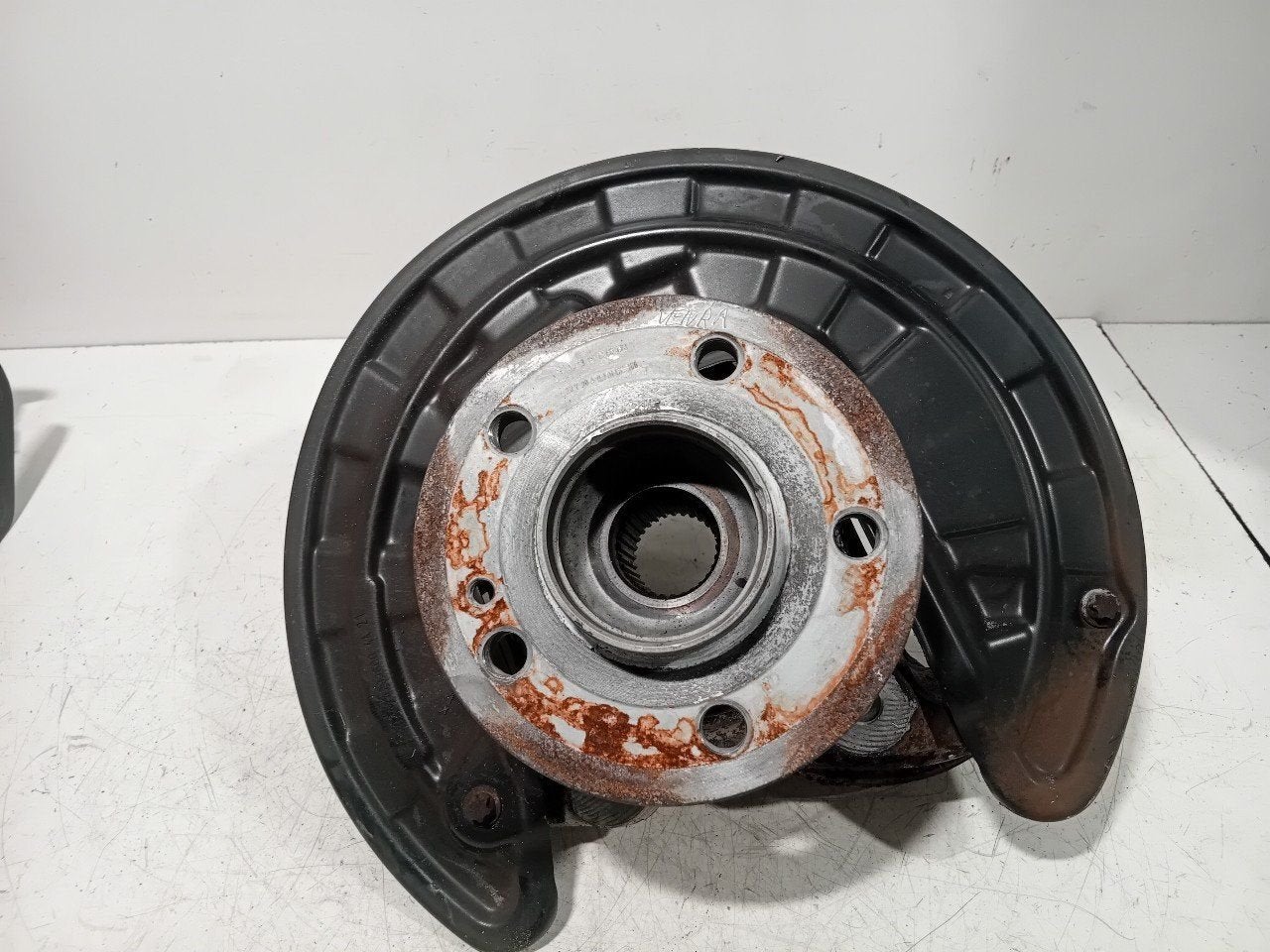 Wielnaaf rechts achter Mercedes-Benz EQ-Klasse, Onderdelen@venauto.nl, Van der Ven Autorecycling B.V., Gebruikt, Ettenseweg 76, 4706 PB Roosendaal, The Netherlands