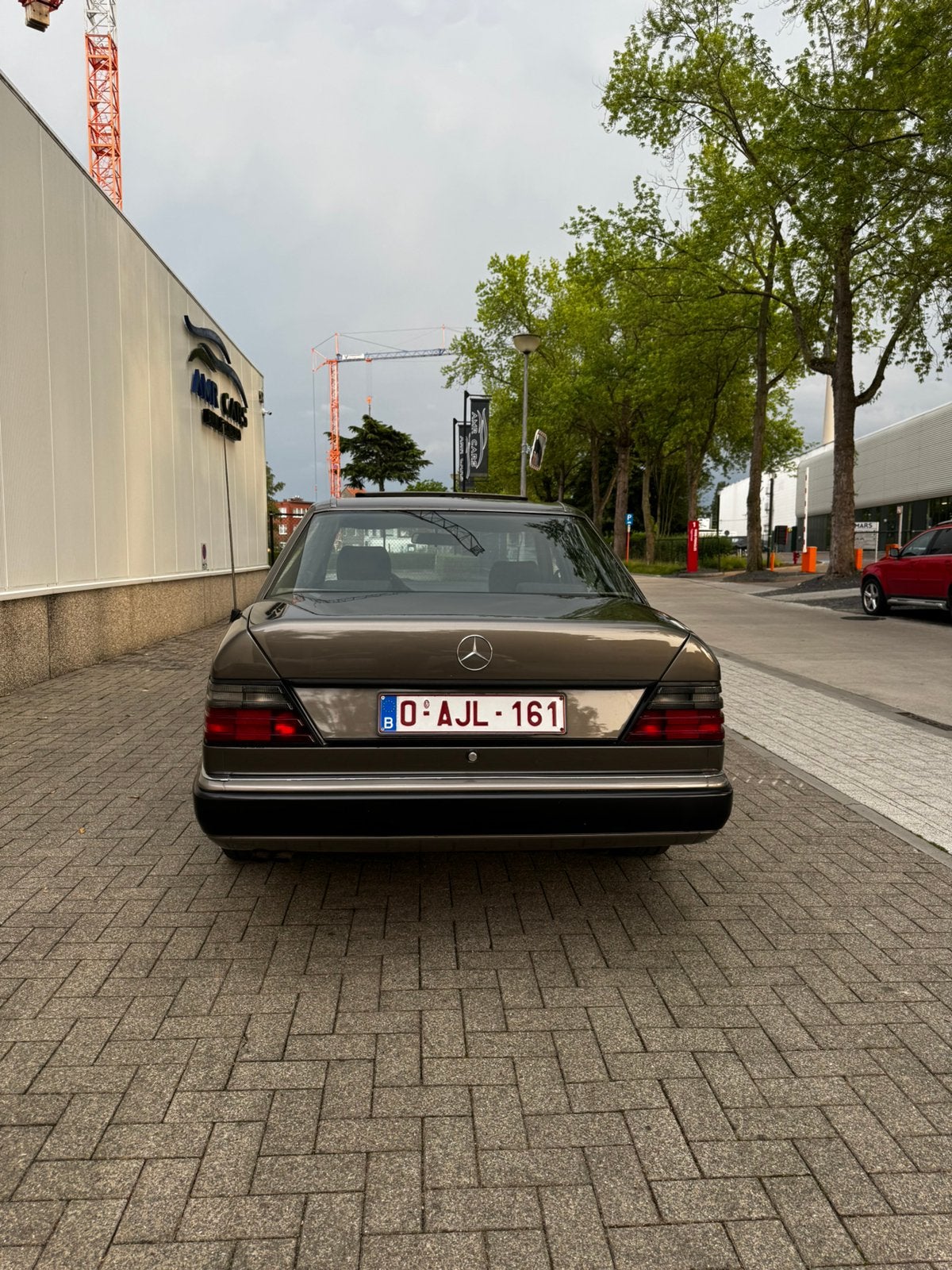 Mercedes-Benz 260E W124 – 1986 – 184.648 km - oldtimer, Auto's, Mercedes-Benz, Zwart, Open dak, Particulier, 200-Serie