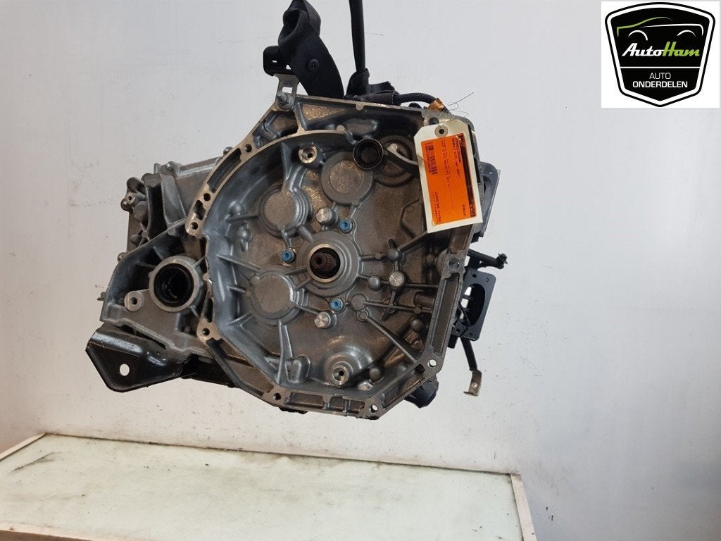 VERSNELLINGSBAK AUTOMAAT Renault Clio V (RJAB) (01-2019/-), Dhr. J. Ham, Gebruikt, Renault, Administratie@autoham.nl
