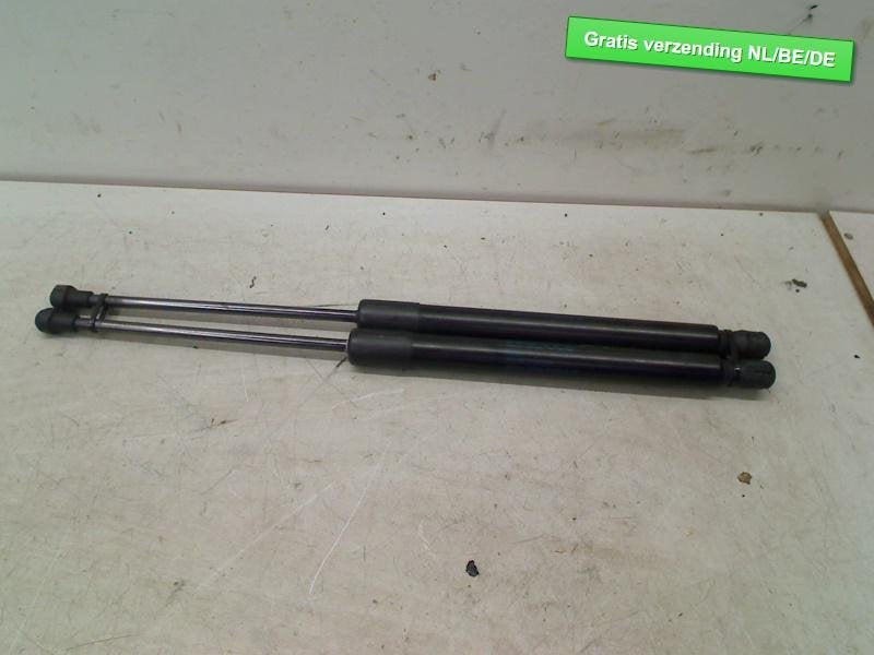 VERIN A GAZ ARRIÈRE Volkswagen Golf VI (5K1) (5K6827550B), Volkswagen, Volkswagen AG, Utilisé, Kundenbetreuung@volkswagen.de