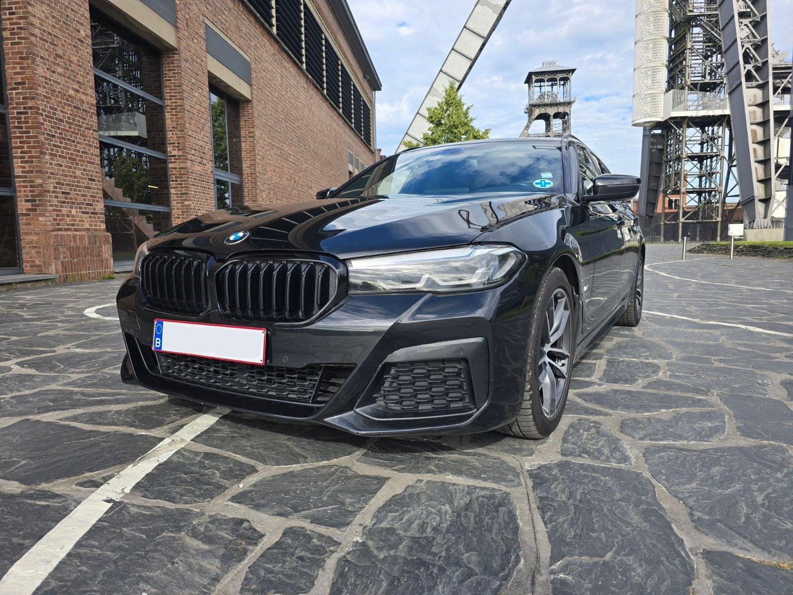 ‼️BMW 520D M-PAKKET 190PK‼️✅️NIEUW MODEL 2022✅️, Auto's, Dealer onderhouden, Euro 6, Alcantara, Diesel
