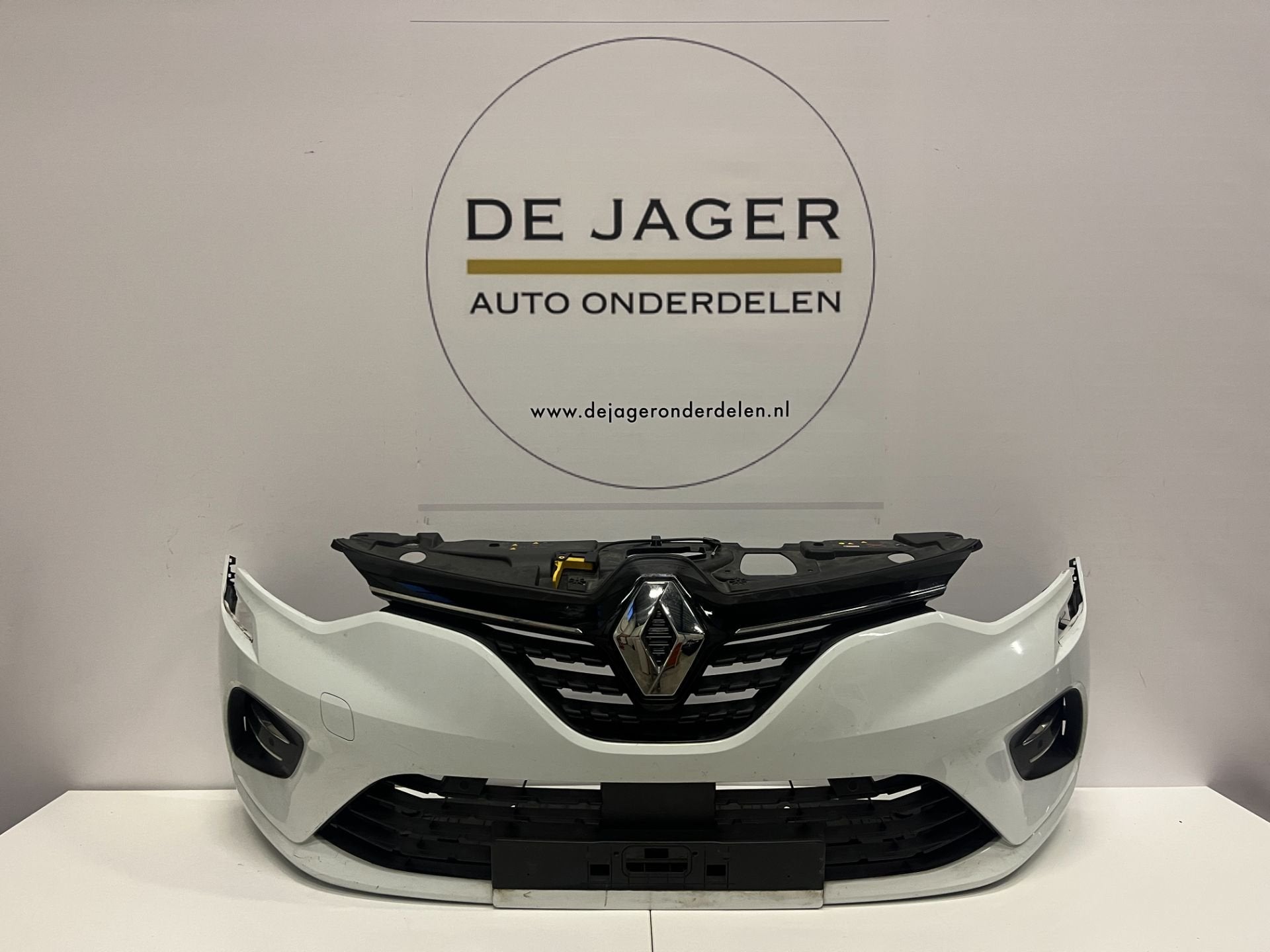RENAULT CLIO 5 V PARE-CHOCS AVANT COMPLET 2019- 620228351R, Renault Group, Contact.group@renault.com, Pare-chocs, Renault