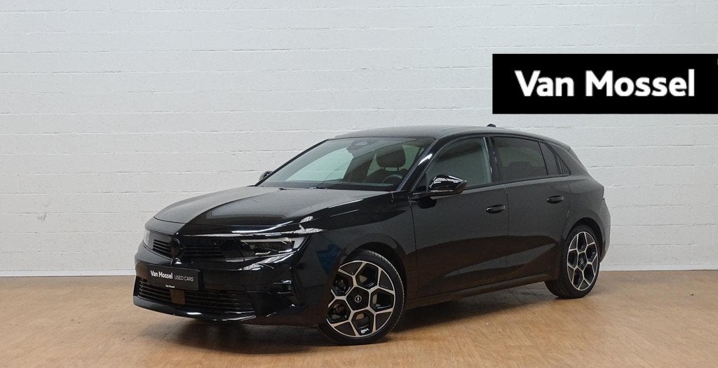 Opel Astra 1.2 Turbo 96kW S/S Ultimate, Auto's, Opel, Stof, 136 pk, Zwart, 5 zetels
