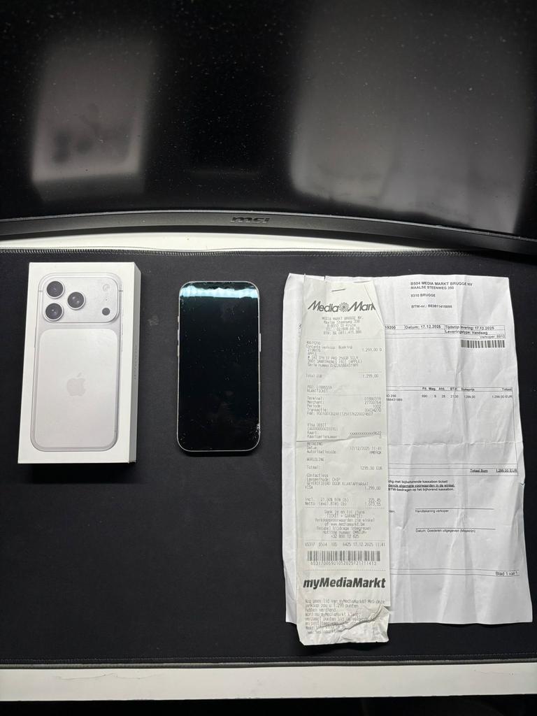 Apple iPhone 17 Pro 256 Go argent — Avec écran endommagé, Télécoms, Enlèvement, Comme neuf, Apple, IPhone 17