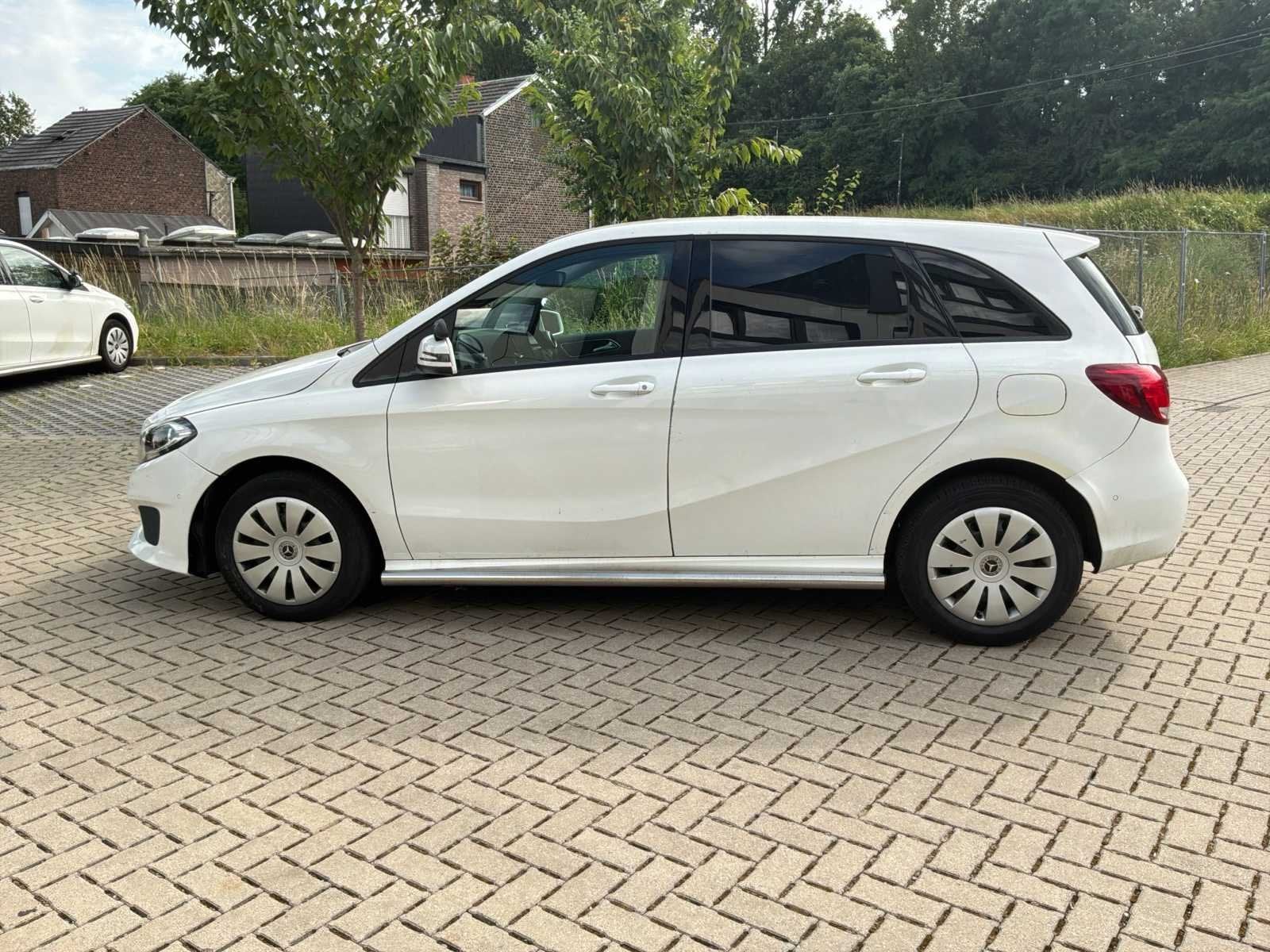 2019 Mercedes-Benz B-Klasse 220d Ambition Auto, Auto's, Mercedes-Benz, Automaat, Gebruikt, Bedrijf, Diesel