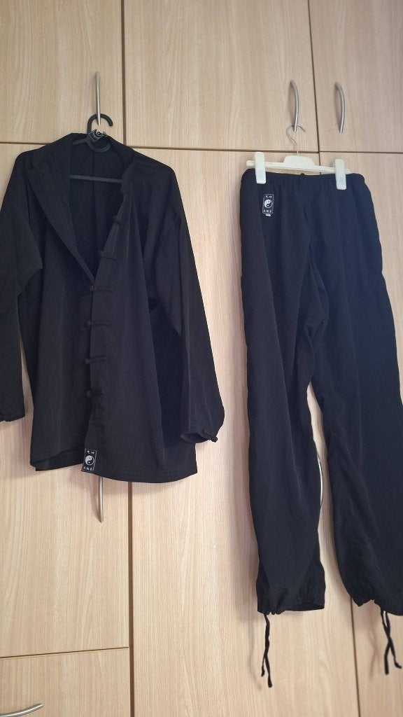 Tenue de Tai Chi marque TAICHITAO, Sports & Fitness, Enlèvement, Comme neuf, Autres, Vêtements d'arts martiaux