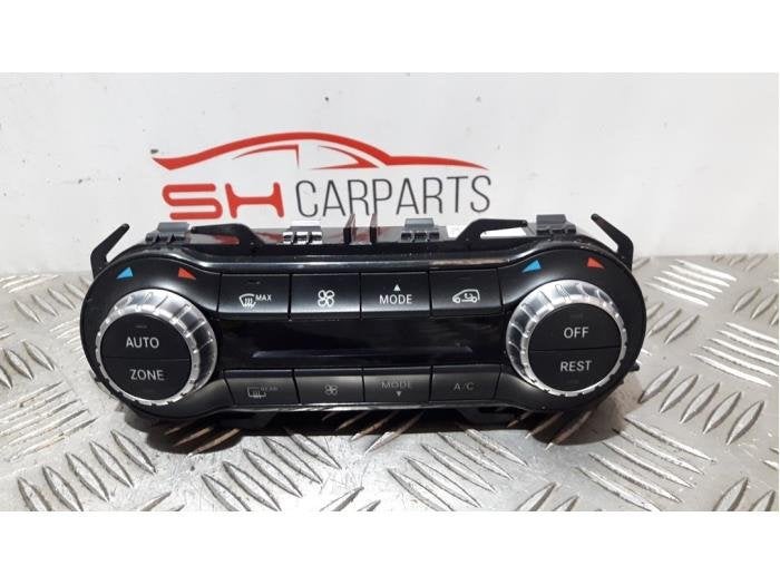 Panneau de commandes chauffage d'un Mercedes CLA, 3 mois de garantie, Utilisé, -, -