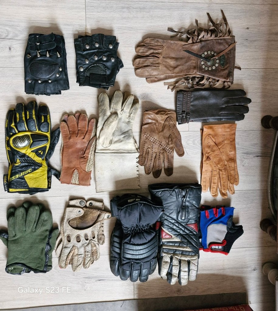 lot de plusieurs gants pour moto, Motos, Seconde main, Hommes, Gants, Richa