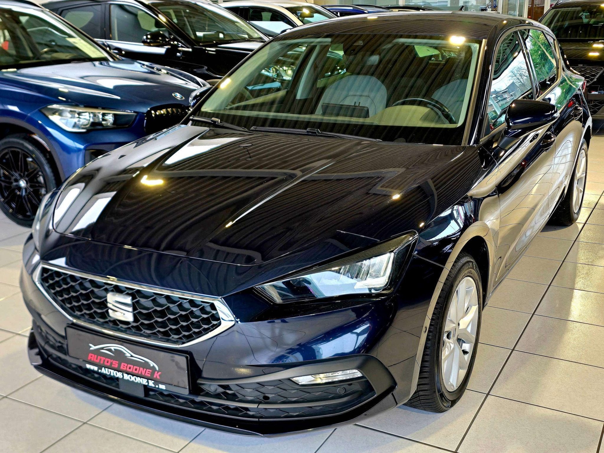 Seat Leon Leon / Led lichts / Navigatie / Android+apple /pdc, Autos, Seat, https://public.car-pass.be/vhr/03ed394a-6de3-4438-884e-7836bfb431d4