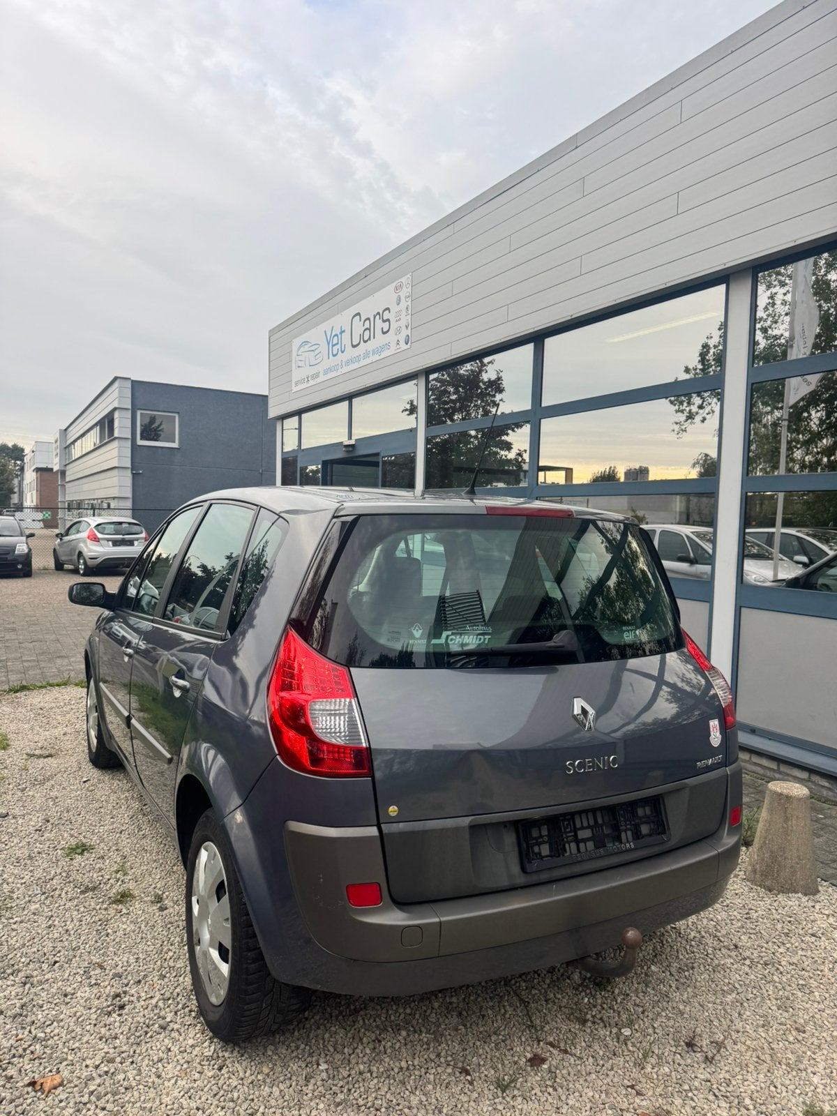 Renault scenic benzine met keuring verkoop en garantie, Autos, Argent ou Gris, Entreprise, Garantie prolongée, Boîte manuelle