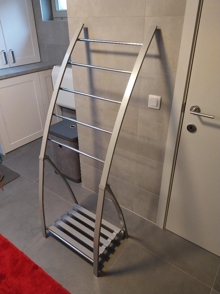 Handdoekrek, Huis en Inrichting, Badkamer | Badkamermeubels, Ophalen, Overige typen, 50 tot 100 cm, Zo goed als nieuw