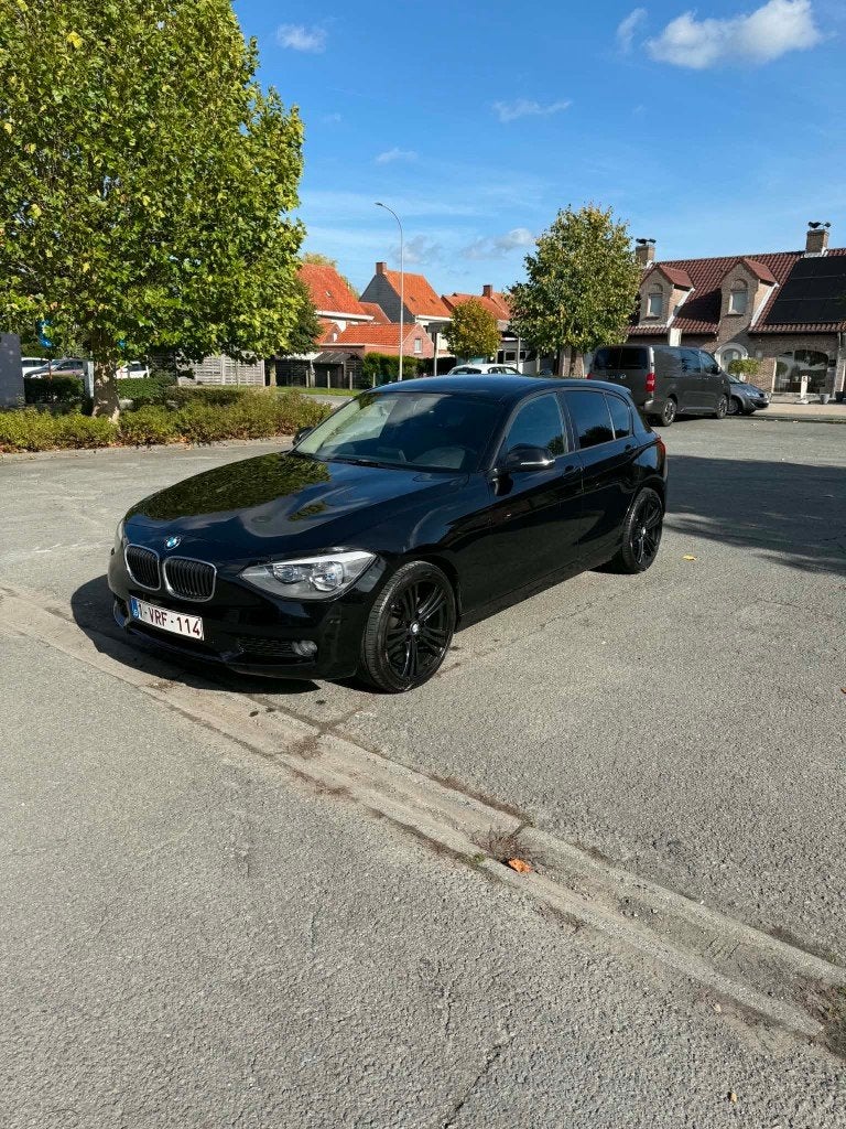 BMW 116, Auto's, Euro 5, Zwart, 4 cilinders, Zwart