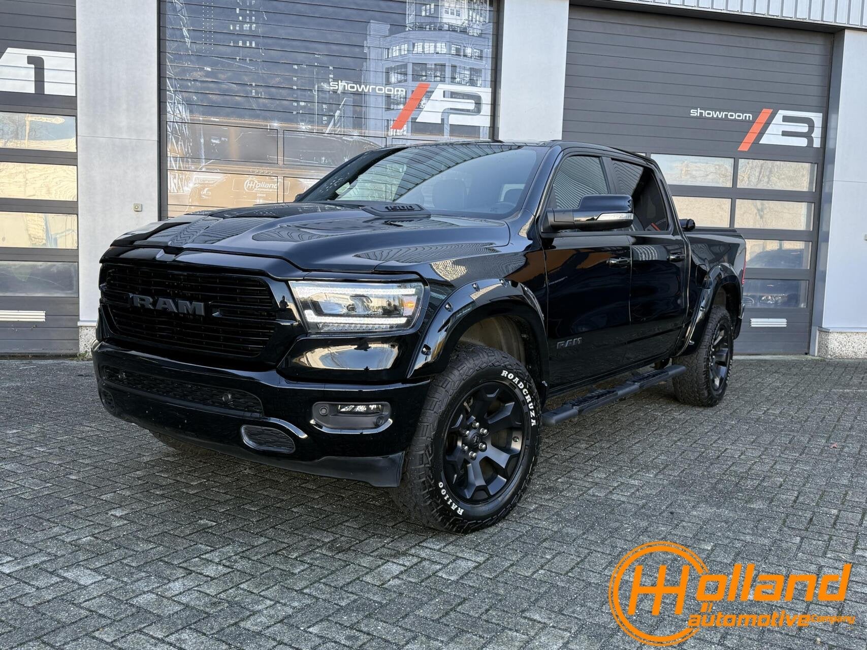 Dodge Ram 1500 4X4 5.7 V8 4x4 Crew Cab, Autos, Cuir, Achat, Volant multifonction, 4 portes