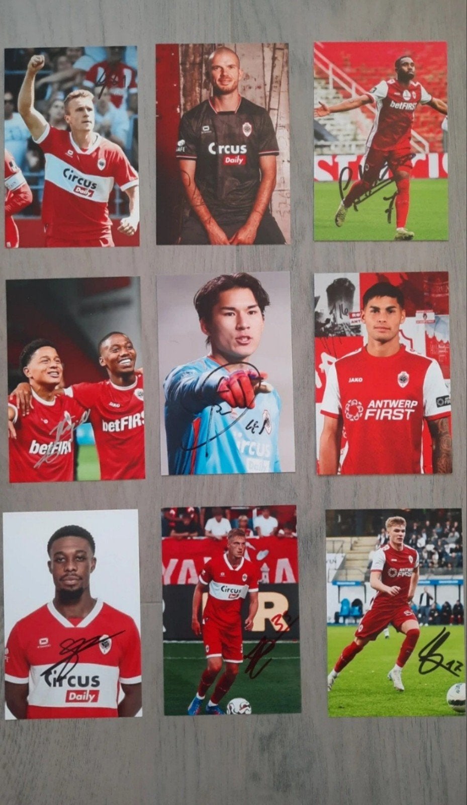 gesigneerde foto's Antwerp FC, Verzamelen, Sportartikelen en Voetbal, Ophalen of Verzenden, Zo goed als nieuw, Poster, Plaatje of Sticker