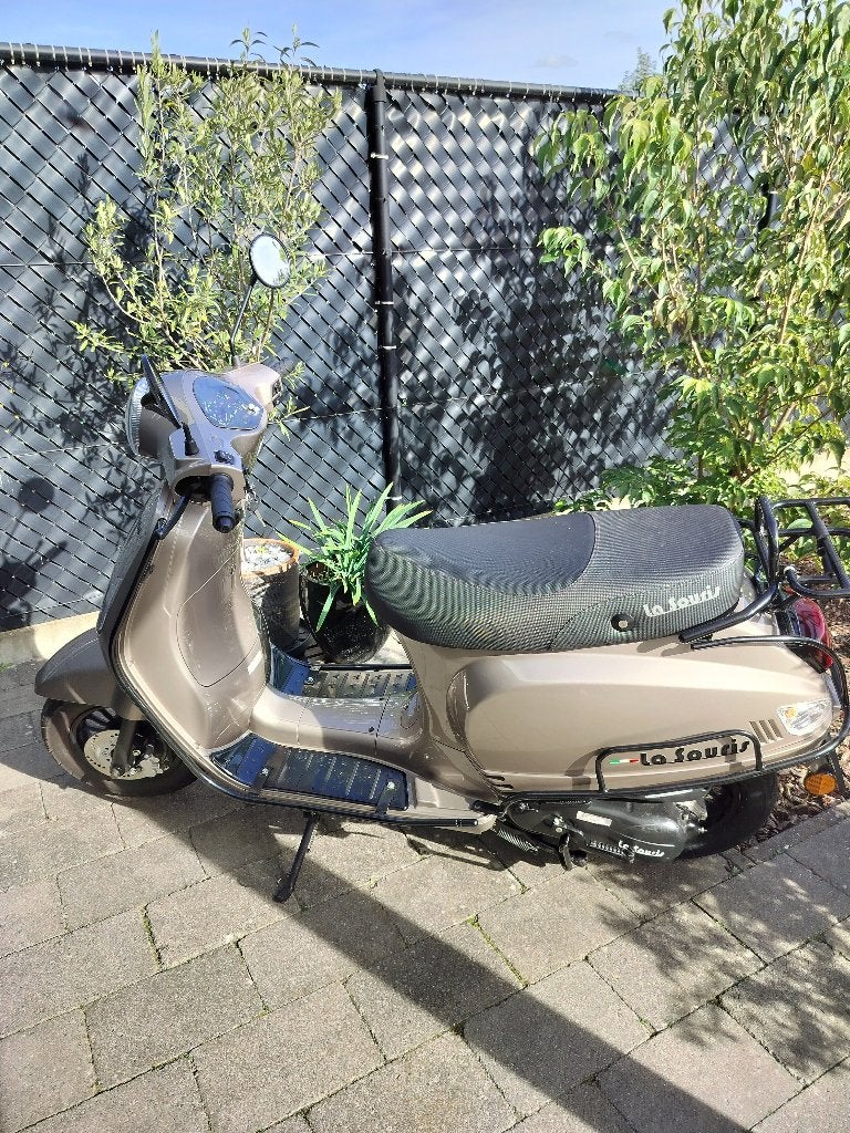 Scooter, Fietsen en Brommers, Ophalen, Overige modellen, Benzine, Klasse B (45 km/u)