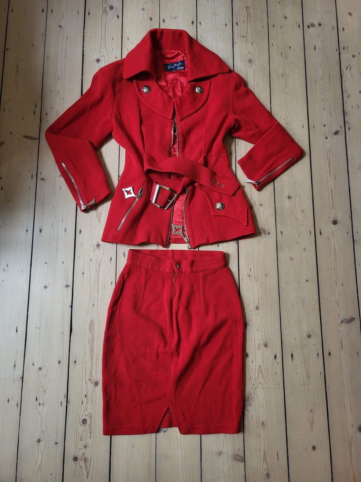 Thierry Mugler vintage red skirt suit set, Maat 38/40 (M), Thierry mugler, Ophalen of Verzenden, Zo goed als nieuw