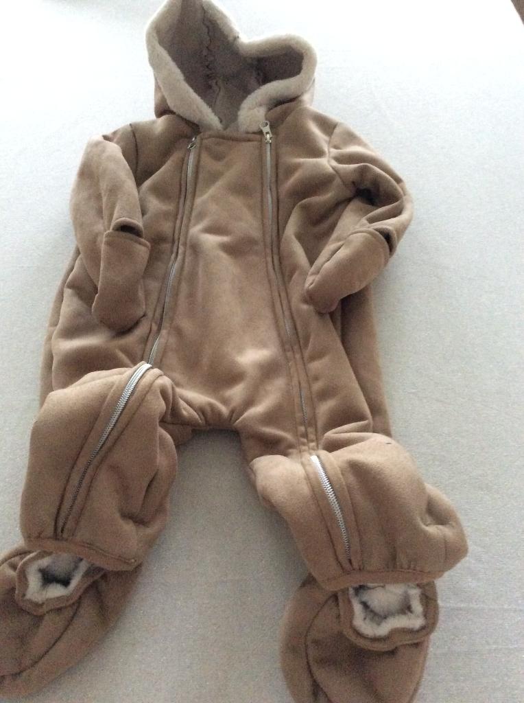 PILOTENPAK Buissonnière m86, Kinderen en Baby's, Babykleding | Maat 86, Zo goed als nieuw, Jongetje of Meisje, Pakje, Ophalen of Verzenden