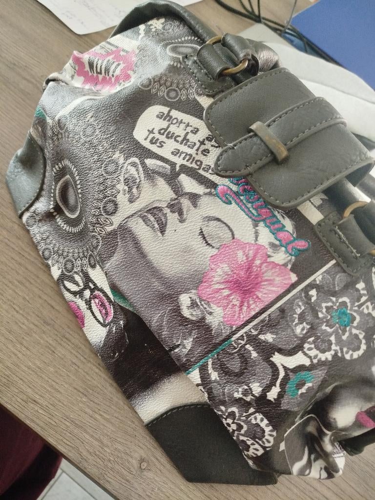Desigual tas, Handtassen en Accessoires, Tassen | Damestassen, Ophalen, Nieuw, Handtas