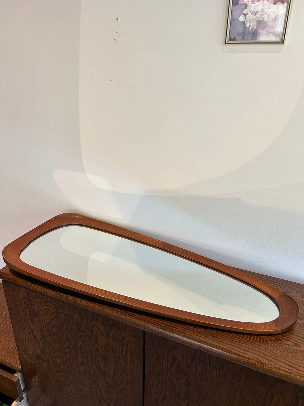 Vintage Assymetrische teak houten spiegel, Huis en Inrichting, Ophalen, Gebruikt
