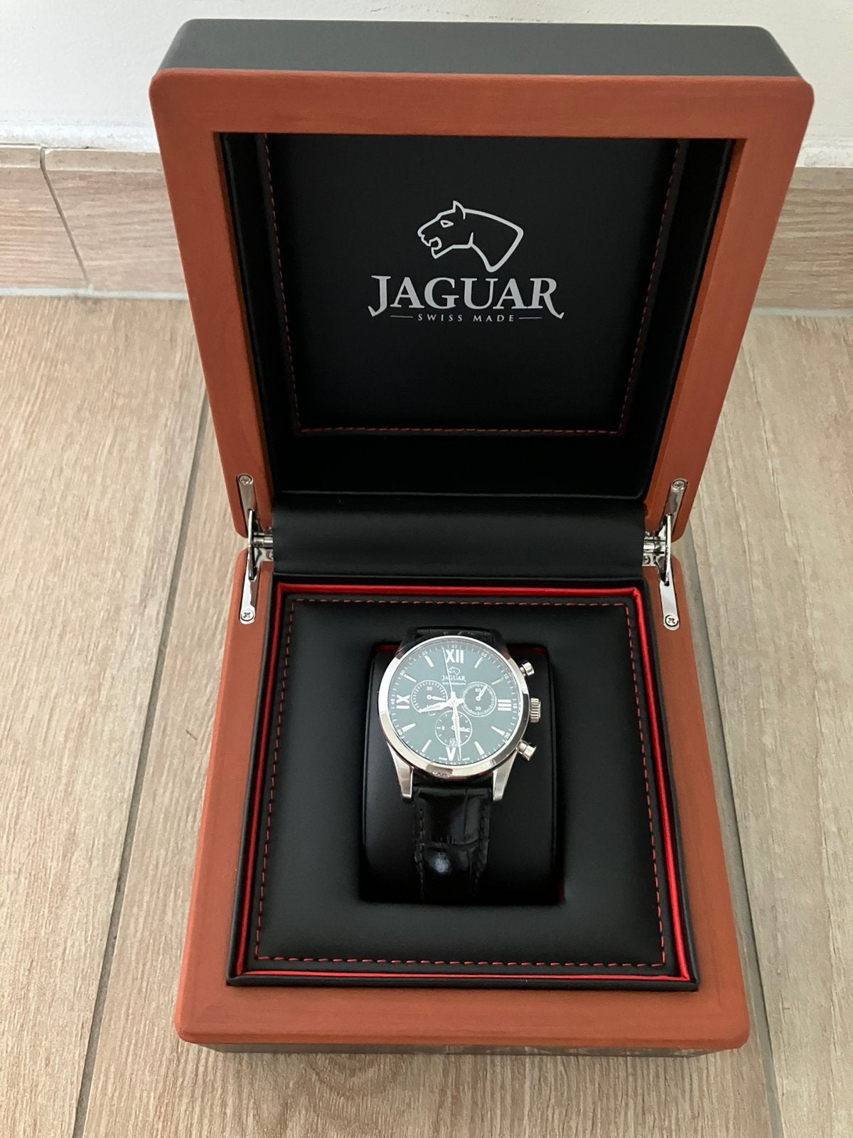 Jaguar chronograaf donkergroen, Handtassen en Accessoires, Horloges | Heren, Ophalen of Verzenden, Zo goed als nieuw