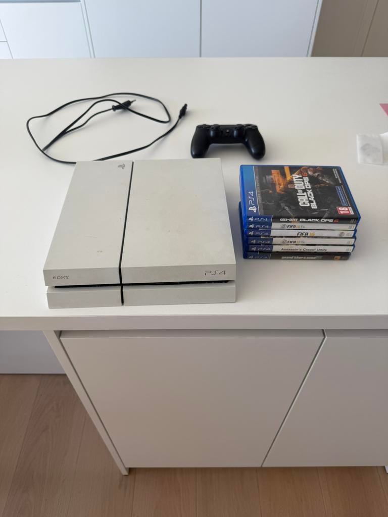 Playstation 4 + controller + 6 games (zonder orginele doos), Games en Spelcomputers, Spelcomputers | Sony PlayStation 4, Ophalen