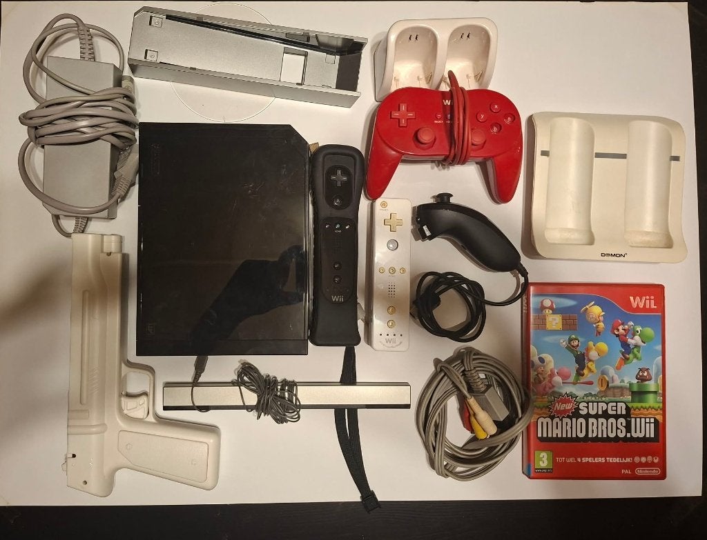 Nintendo WII + Game + extras, Games en Spelcomputers, Games | Nintendo Wii, Ophalen of Verzenden, Gebruikt