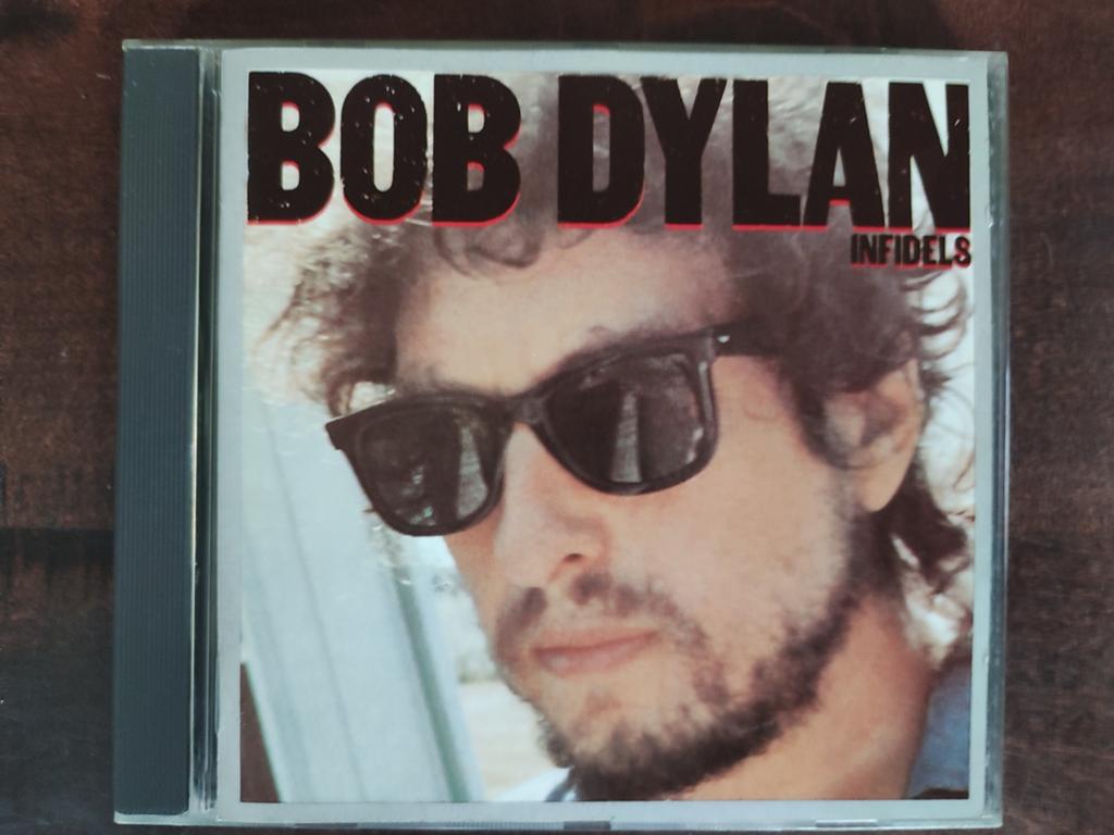 CD : BOB DYLAN - INFIDELS, Ophalen of Verzenden, Zo goed als nieuw