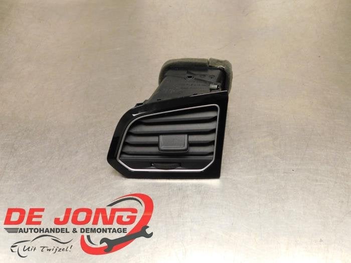 Grille aération tableau de bord d'un Volkswagen Golf Sports, Volkswagen, -, 3 mois de garantie, Utilisé
