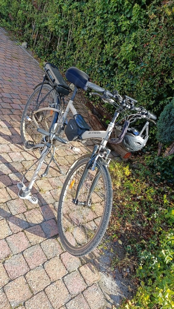 Vélo électrique B'Twin., Vélos & Vélomoteurs, Autres marques, Utilisé, 30 à 50 km par batterie, Enlèvement