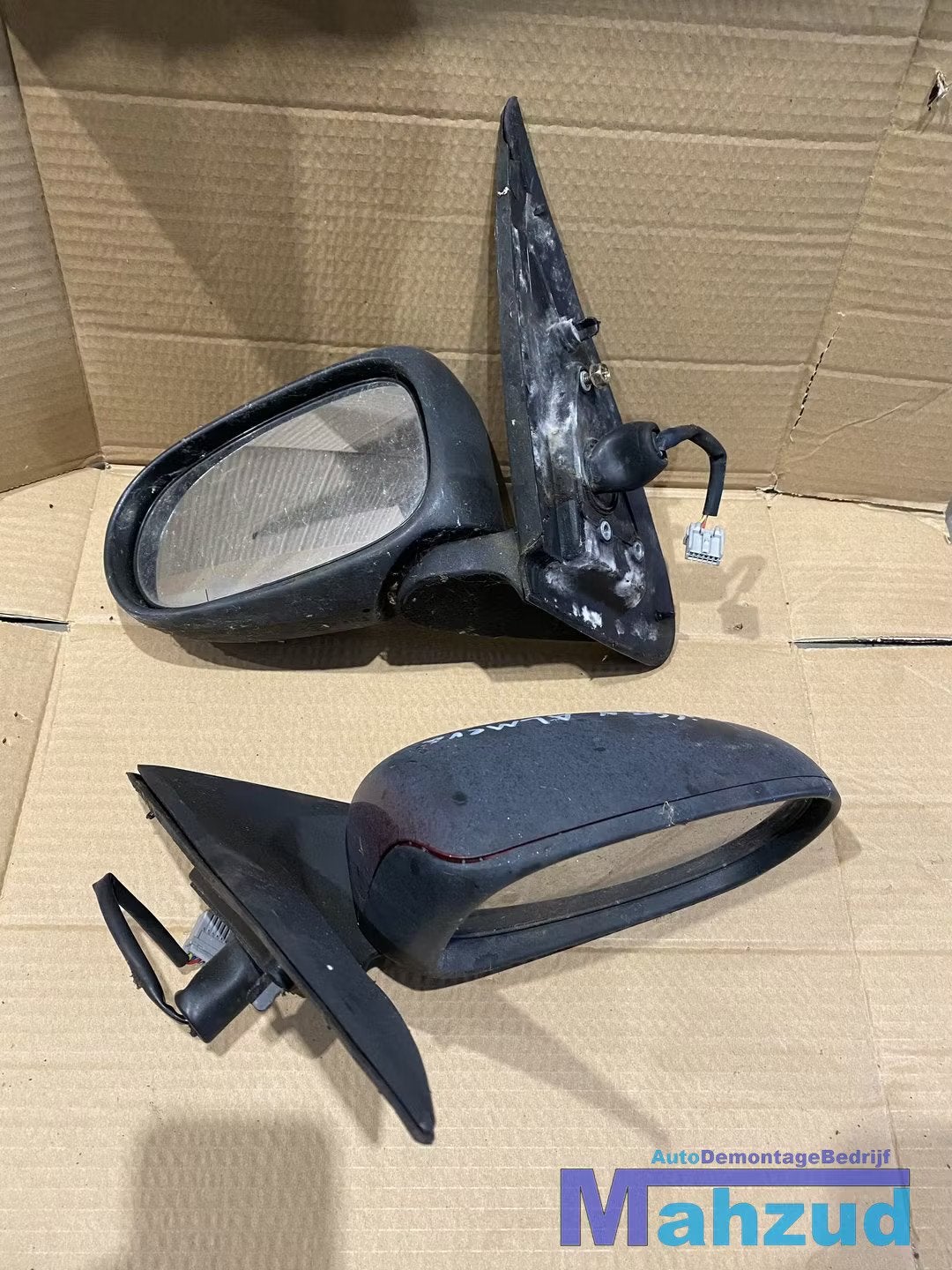 NISSAN ALMERA 2 Links rechts buitenspiegel spiegel, Autos : Pièces & Accessoires, Nissan Motor Co., Ltd., Takashima 1-chome 1-1
220-8686  Yokohama