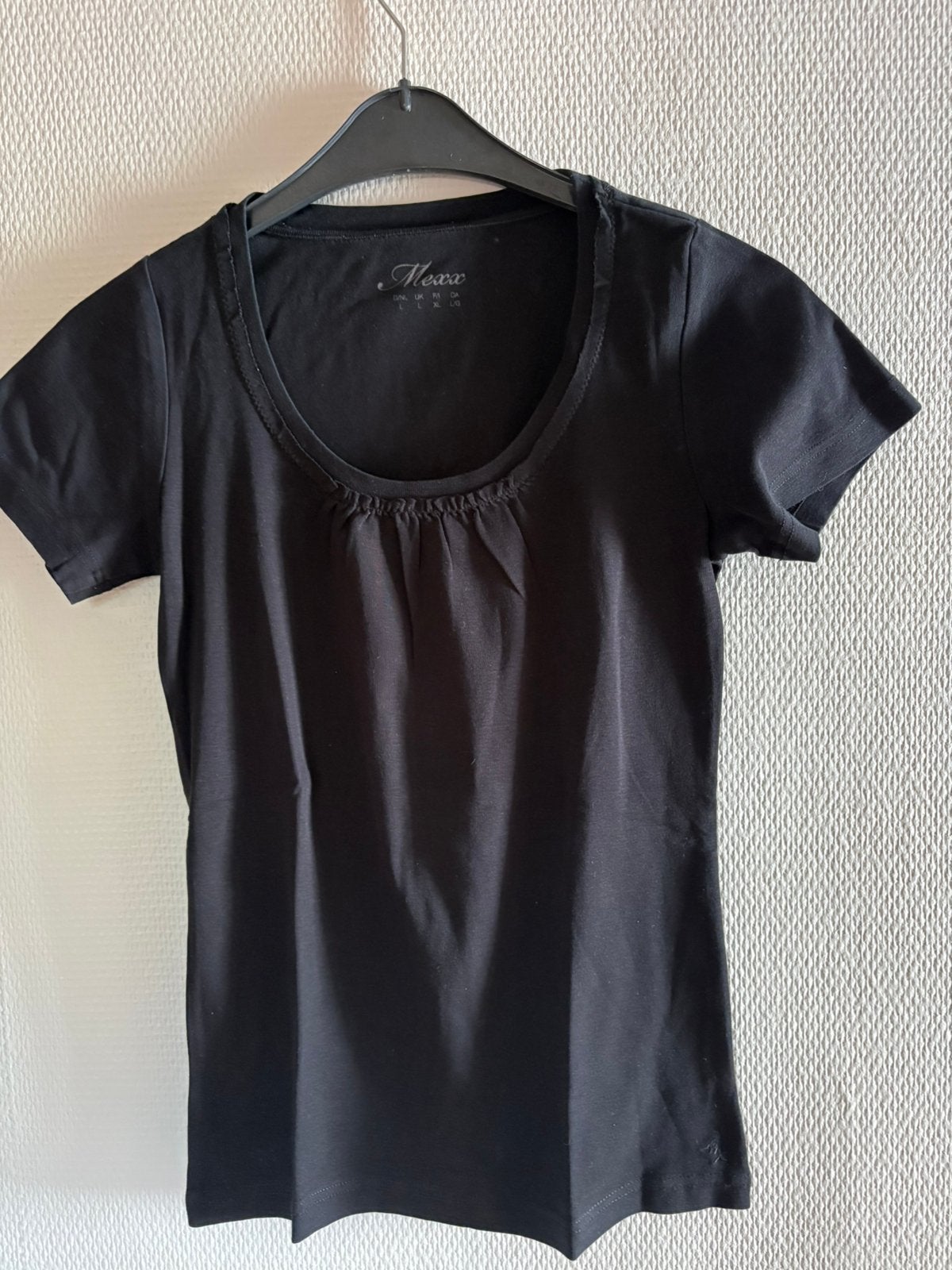 Zwart tshirt L, Ophalen of Verzenden, Zo goed als nieuw, Zwart