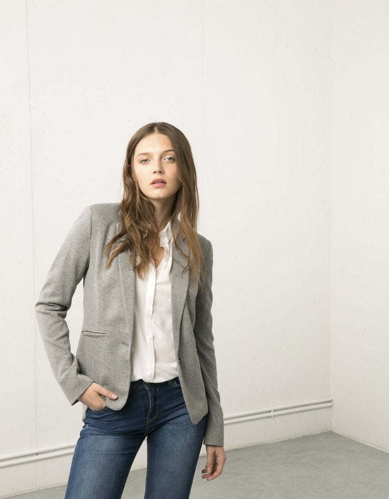 Grijze blazer van Bershka - Maat small, Ophalen of Verzenden, Grijs