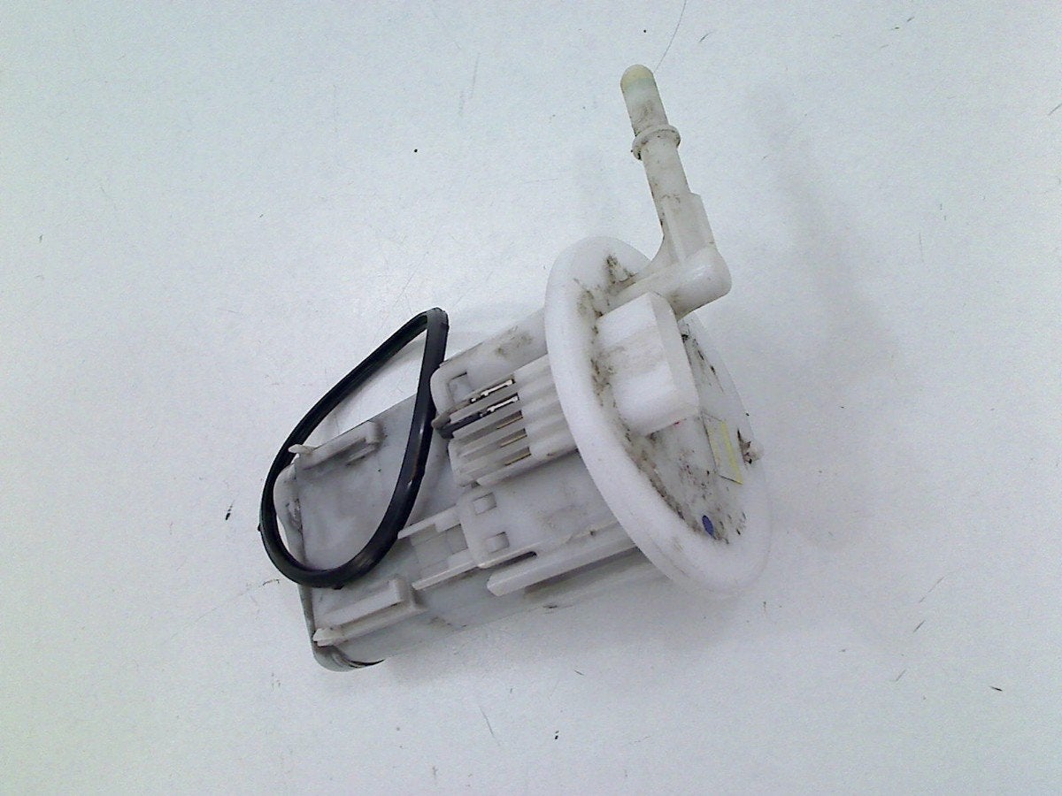 POMPE CARBURANT C Yamaha MT 10 2016-2021 (MT10 RN458 B67), Motos, Dhr. S. di Majo, Utilisé, Info@cama-motorparts.nl, P.J. Troelstraweg 8 8
3144 CX  MAASSLUIS, NL