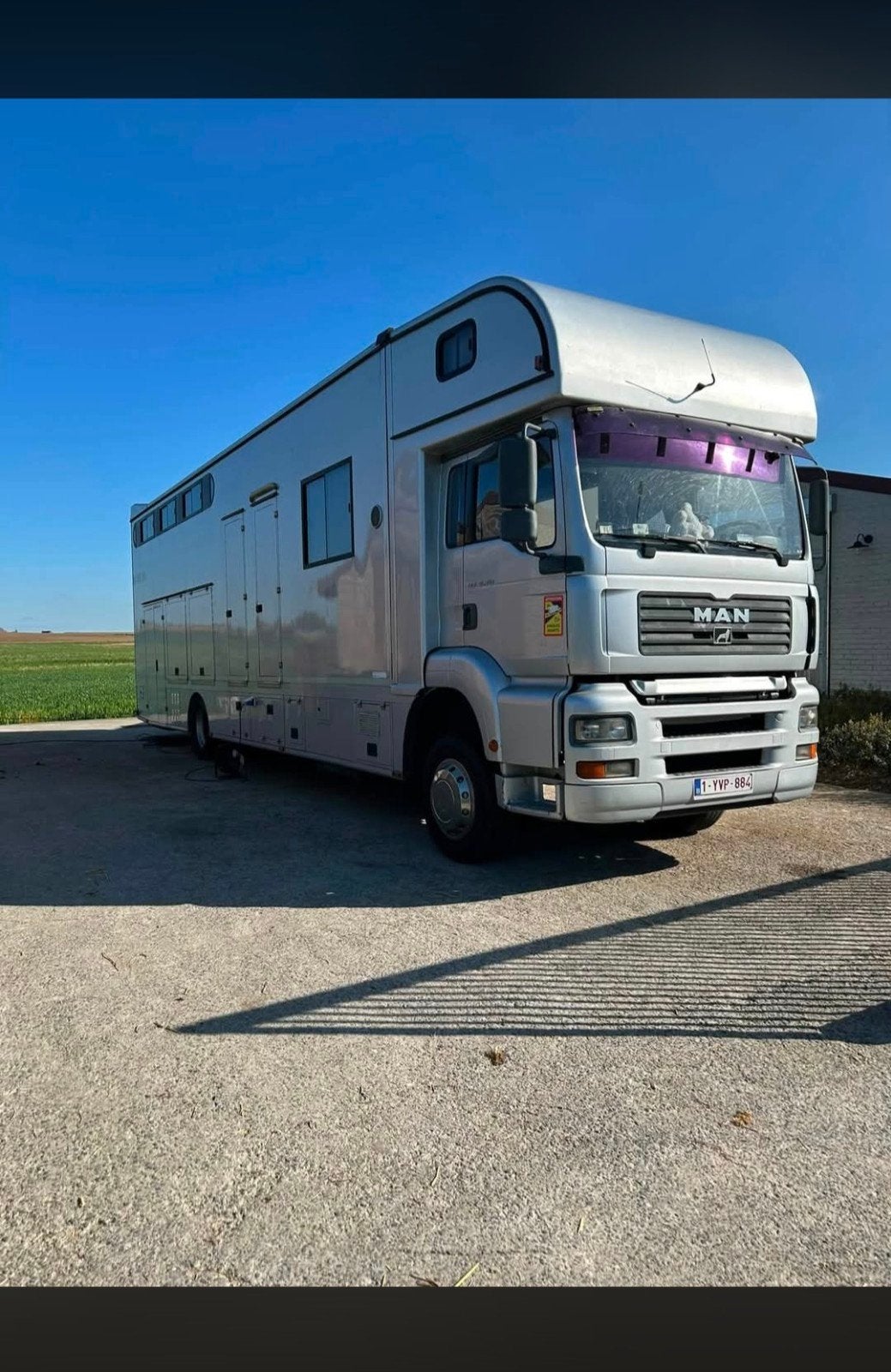 Vrachtwagen/ kampeerwagen voor 5à6 paarden, Ophalen, Gebruikt, Overige materialen, Overige typen