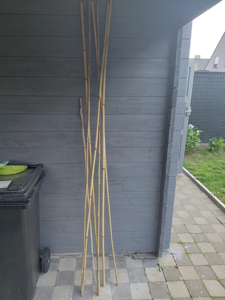 7 bamboestokken, Ophalen