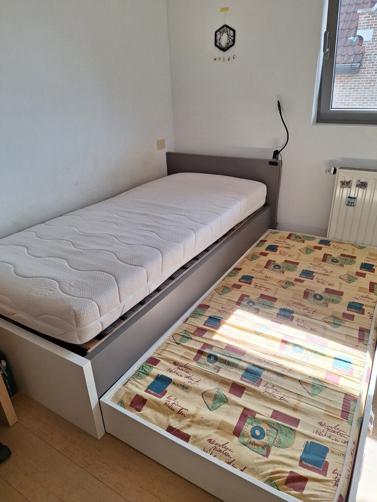 Praktisch uitschuifbaar bed / kajuitbed (90x200 cm) – Incl., Huis en Inrichting, Ophalen, Gebruikt, Eenpersoons