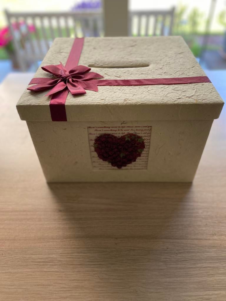 Luxe enveloppendoos, Ophalen, Zo goed als nieuw, Accessoires