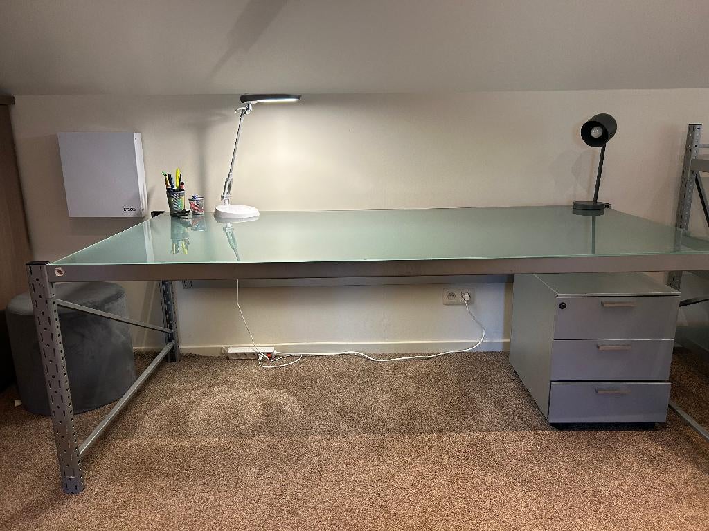 Glazen bureau en boekenrek, Ophalen, Zo goed als nieuw, Industrieel, Bureau-kast combinatie