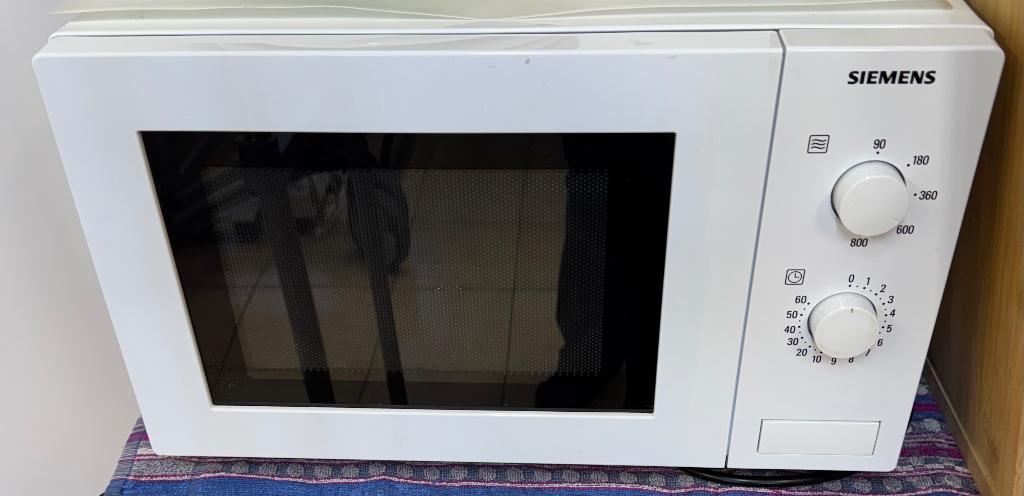 Microgolf, Elektronische apparatuur, Ophalen