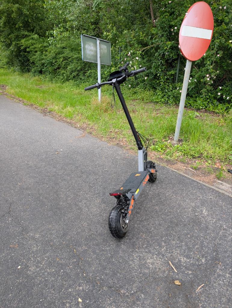 Kukirin g2, Fietsen en Brommers, Steps, Gebruikt, Elektrische step (E-scooter), Ophalen
