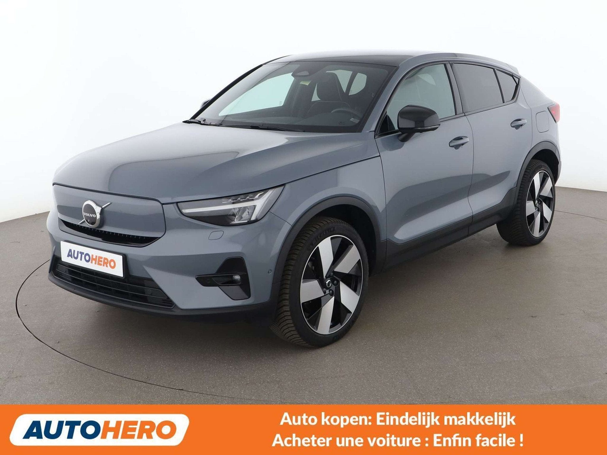 Volvo C40 Recharge Twin Pure 300 kW Ultimate AWD (bj 2022), Auto's, Automaat, Gebruikt, Zwart, 408 pk