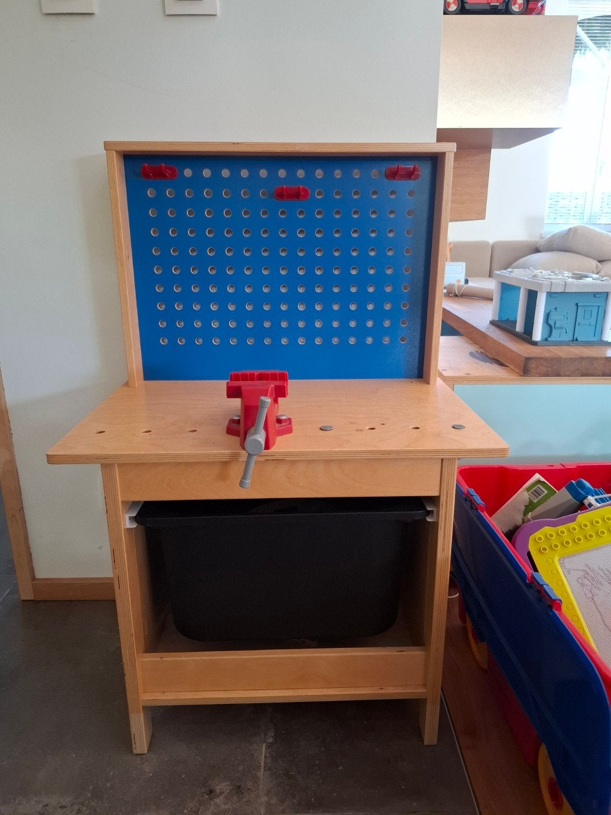 banc de travail ikea, coin de jeu, Enlèvement