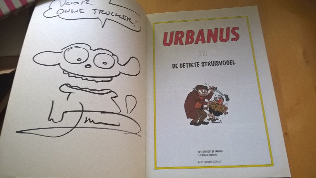 Urbanus nr.66 de getikte struisvogel met opdrachttekening, Eén stripboek, Ophalen of Verzenden, Zo goed als nieuw, Linthout en Urbanus