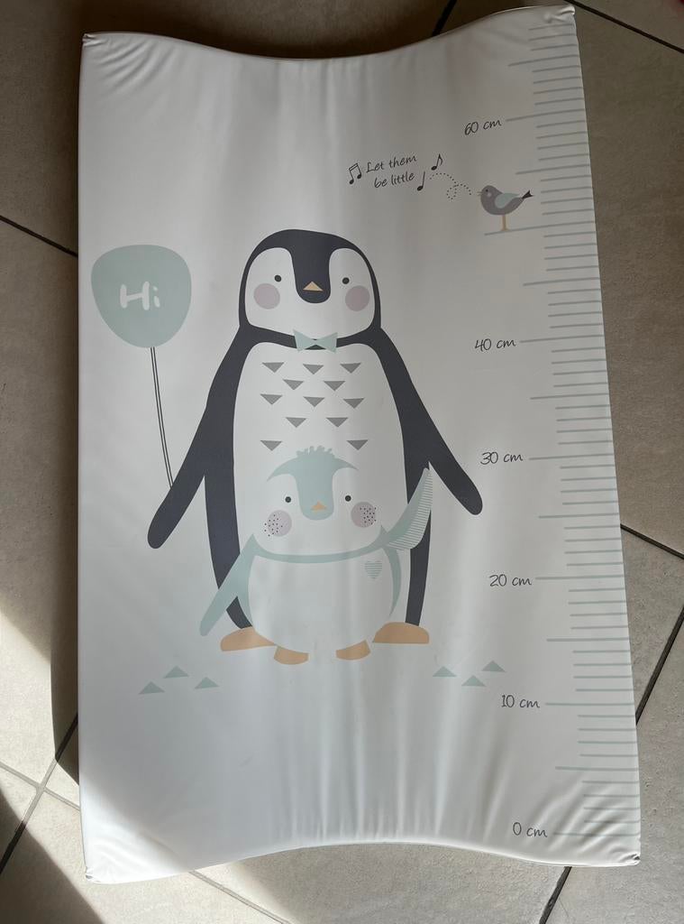 Verzorgkussen baby + 3 overtrekken, Ophalen, Gebruikt, Aankleedkussen, Overige merken